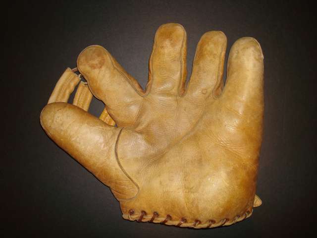 Jim Tabor Globe G52 Front